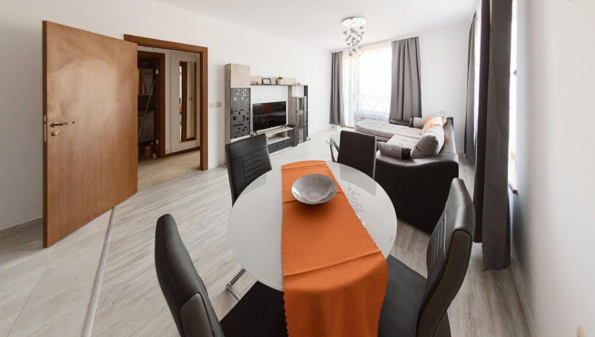 Next To Gondola Stylish And Charming Apartment Bansko Bagian luar foto